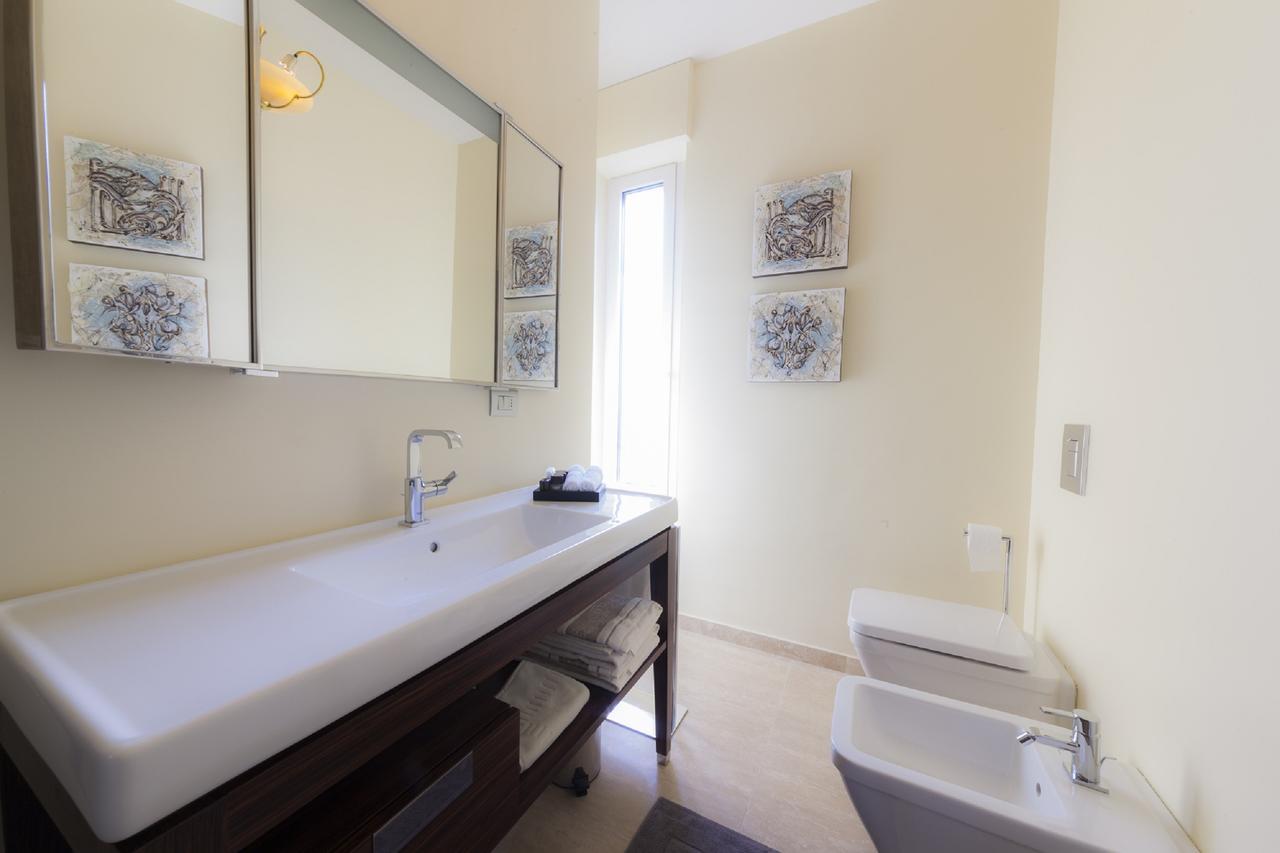 Bronzino House Bed and Breakfast Milano Eksteriør billede