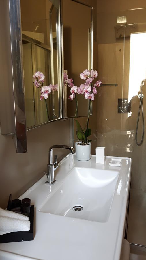 Bronzino House Bed and Breakfast Milano Eksteriør billede